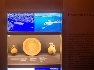 Das ist übrigens Cadiz. Man sieht richtig wie praktisch es war diese Landzunge zu befestigen